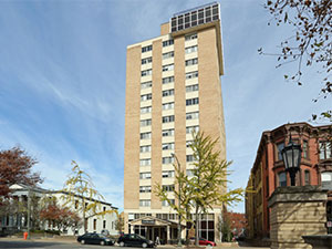 Thalhimer Realty Partners Closes on the Acquisition of the  Towers on Franklin Apartments